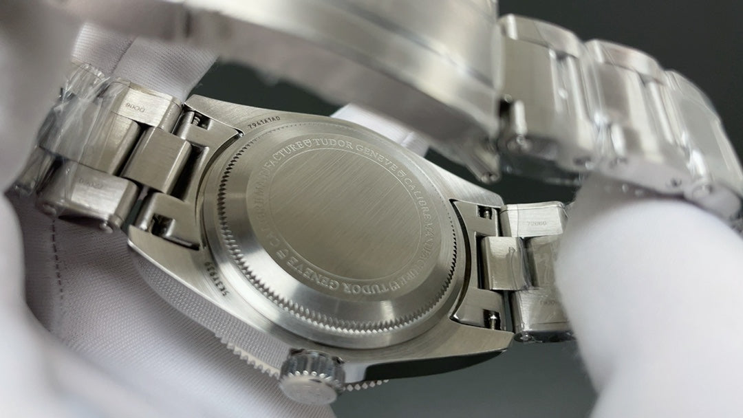 Tudor Black Bay Series-White